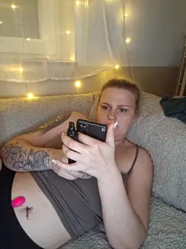 Nini_beab's Live XXX Chat