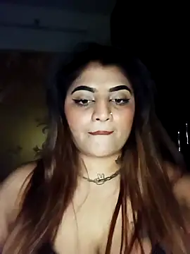 Živý XXX chat Sanaya_Gil