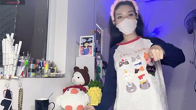 Chat +18 de Tieu-May ao vivo