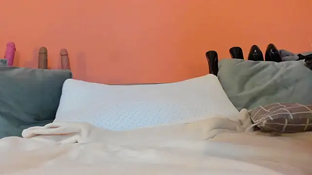 Chat +18 de Dirty-Bya ao vivo