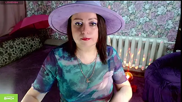 Chat +18 de Julia-ru ao vivo