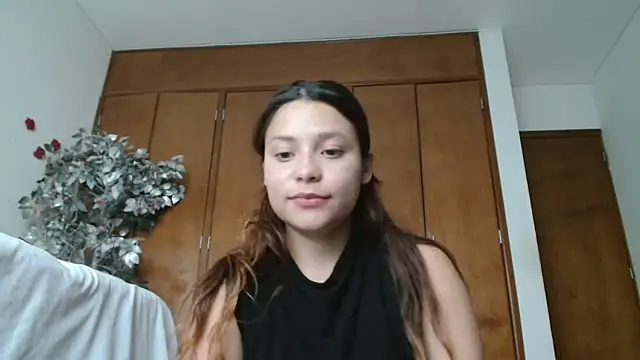 Chat +18 de 3littles ao vivo