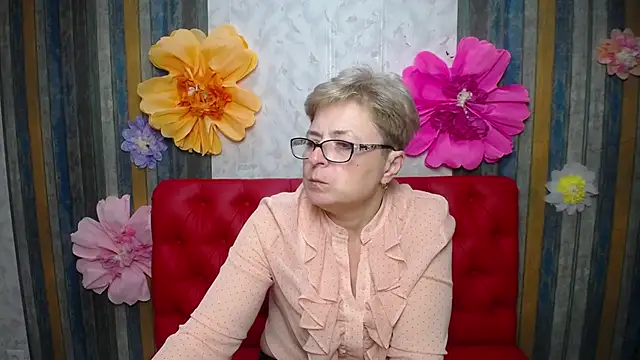 Živý XXX chat EmiliaGree