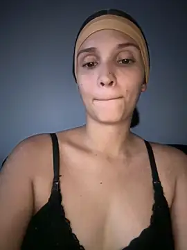 Iriscute live XXX chat