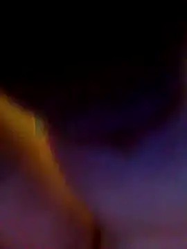 iftonivalafr: διαδικτυακό σόου στην κάμερα