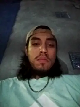 AlexAlejandro13 Pertunjukan Webcam