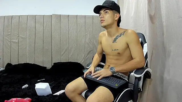 XXX chat uživo modela pipe_hot04