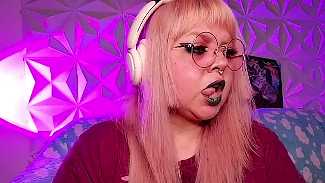 Živý XXX chat Satyn_doll