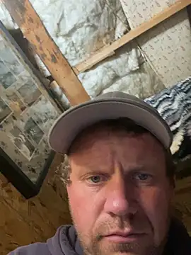 Pokazy przed kamerką – IDGAF-INDB