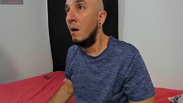 Živý XXX chat Cintya_n_Roger