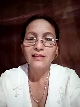 Živý XXX chat Cucci07