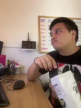 Webkamerová show ahntony__69