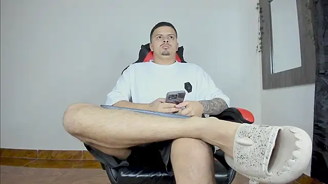 Show de mathew_021 na webcam