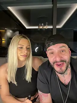 Živý XXX chat SexOnMyLvL