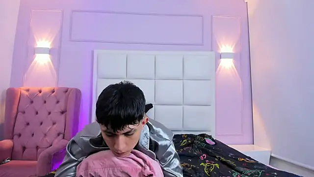 hoot_booys_n Webbikameraesitys