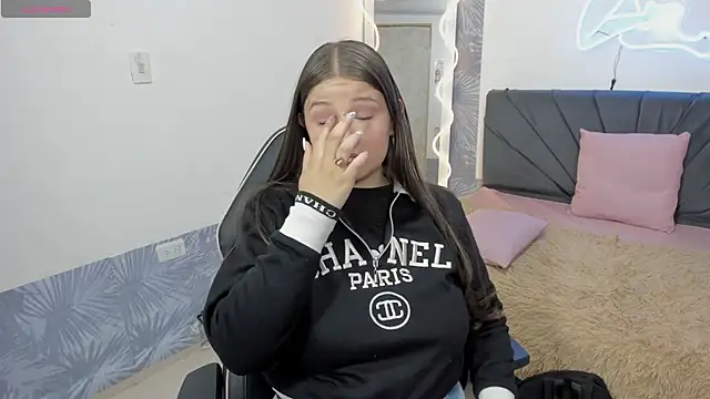 Živý XXX chat Krysstal_tay