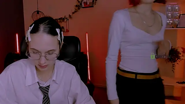 nikole_kittn Live XXX chat