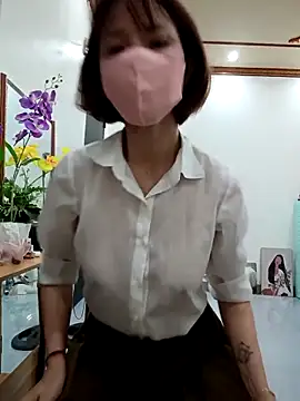 Emma_Linh 即時 XXX 聊天