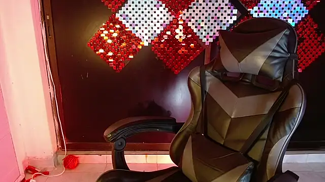 Show Webcam de zoriel_bigcock