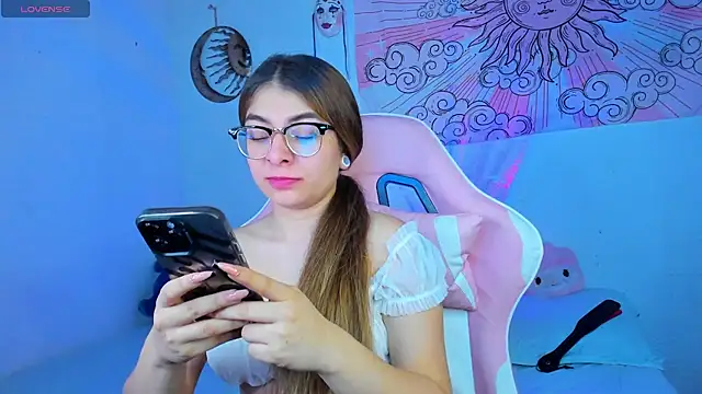 Živý XXX chat abbie_jensen_