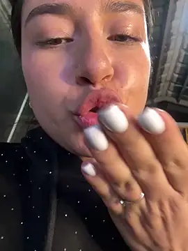 Živý XXX chat dayra_angels