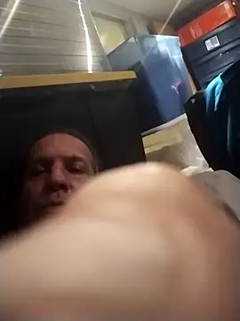 AceticPinscher 网络视讯表演