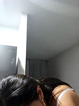 Онлайн чат XXX miaeyex