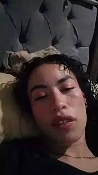 Show modela oblivionlove na web-kameri