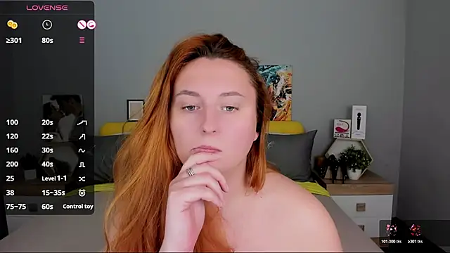 BabeLessiのライブXXXチャット