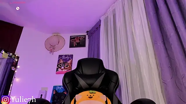 _Jessy_Moon_'s Live XXX Chat