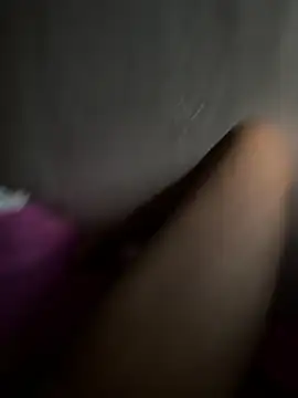 Daniel-900 Show in webcam