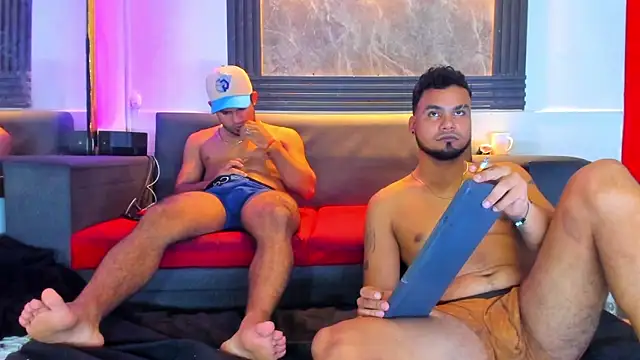 Latins_on_firen Webbikameraesitys