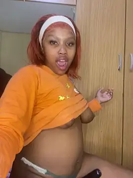 Prettiestheavenlyn Live XXX chat