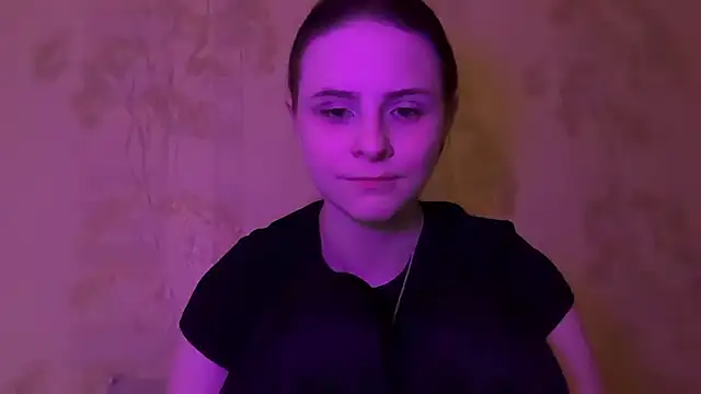 little_shy_girll's Live XXX Chat