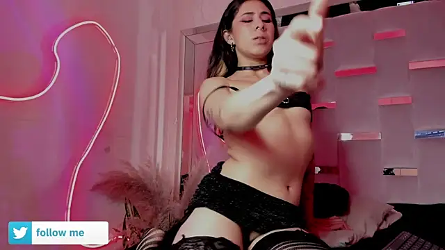 Sara_Foxx1's Live XXX Chat