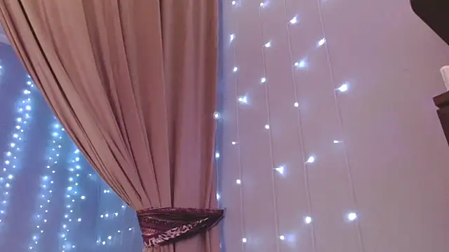 julia_renard's Live XXX Chat