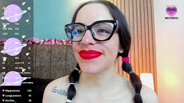 IsisNoir – Naživo XXX chat