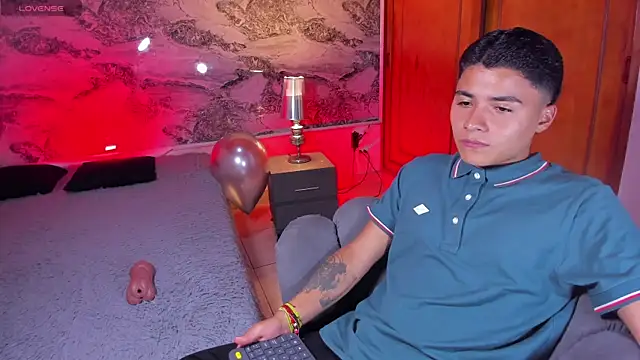 Liam_Dustin Pertunjukan Webcam