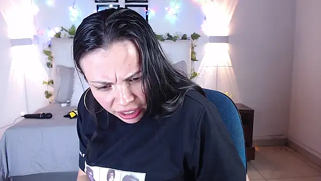 دردشة Megan_05_ الجنسية المباشرة