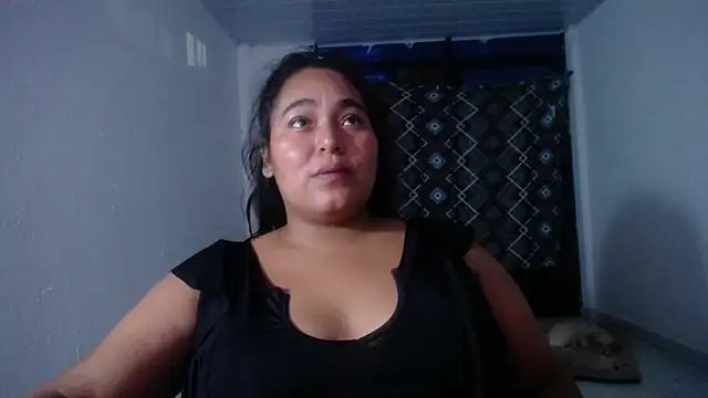 sirena_15's Live XXX Chat