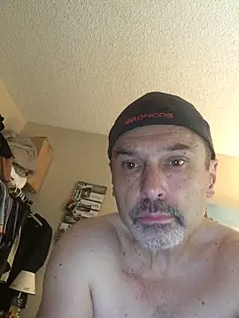 1967edition Show in webcam