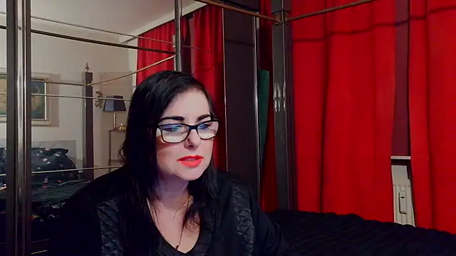 LadyMaxime511 Adlı Modelin Canlı XXX Sohbeti