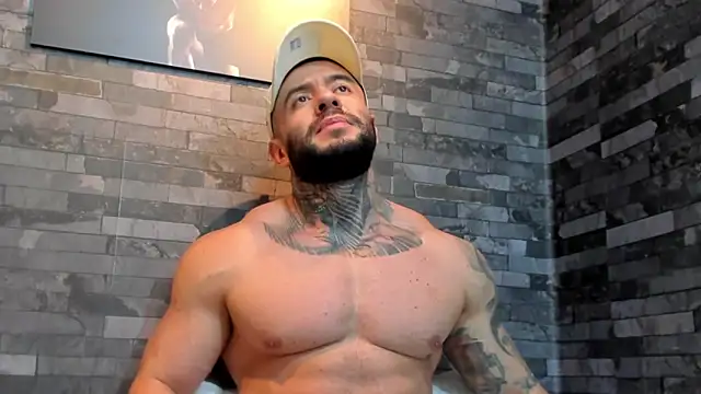 BruceDallas – webcam-show