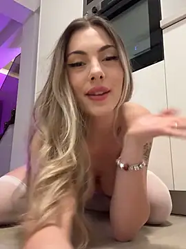 FrancescaNappi 网络视讯表演