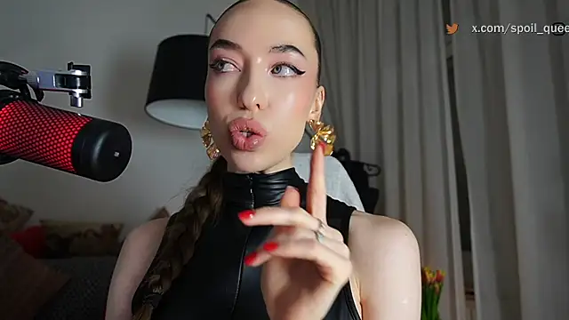 supreme_dominatrix 即時 XXX 聊天