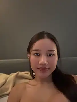 Chatroom XXX en direct de SweetThaiGirlfriend