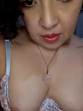 ViviAngel_21 ওয়েবক্যাম শো