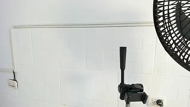 KarinaSimonz's Live XXX Chat