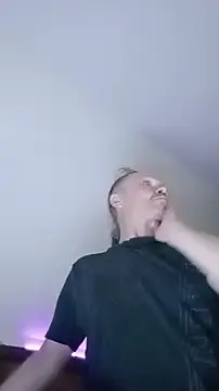 Kuba_Gd 即時 XXX 聊天