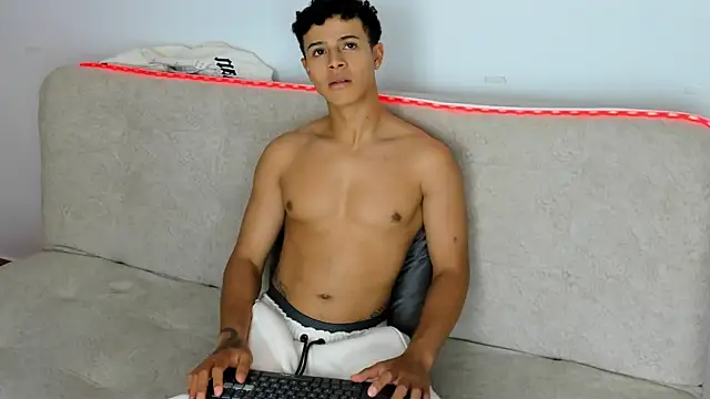 _Alex_Colton 在線直播表演